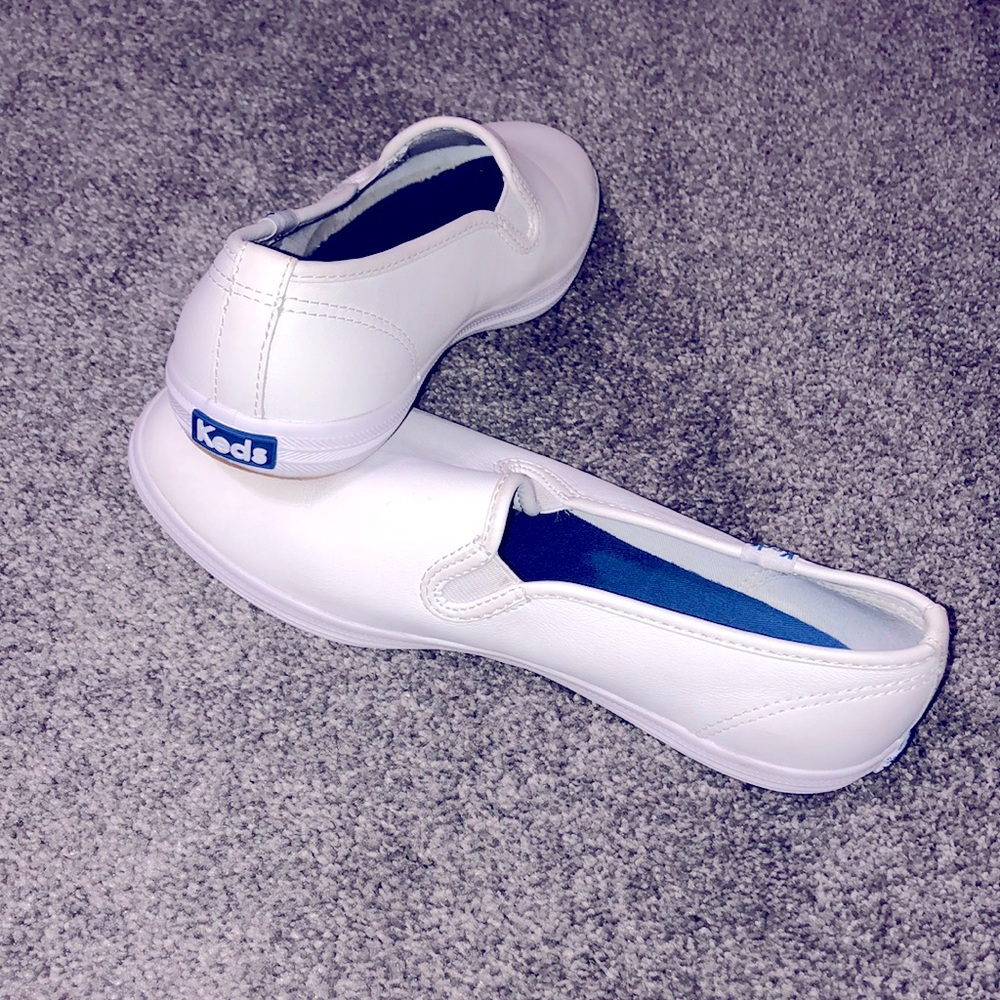 Keds leather slip on Dream Foam  7.5W shoe. Never worn. Woman’s Size